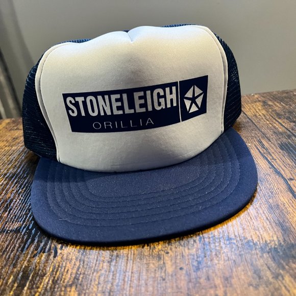 Old Dodge/Stoneleigh Orillia hats - Picture 3 of 4